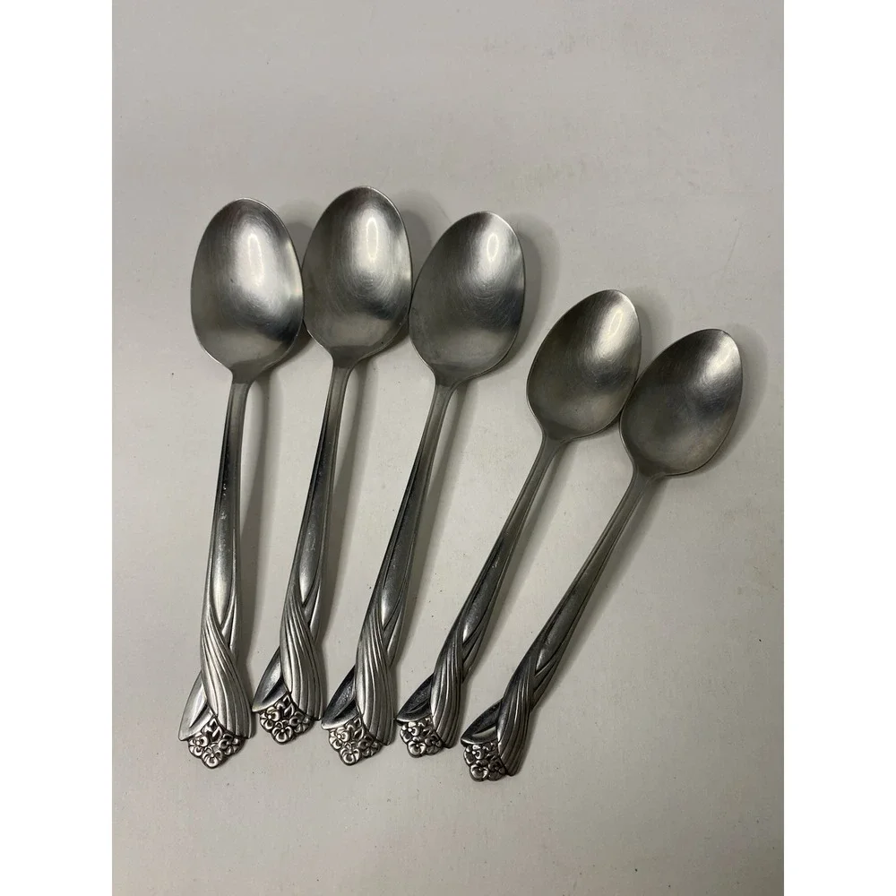 Oneida Katrina 2 Teaspoons & 3 Soup Spoons Stainless Flatware Lot